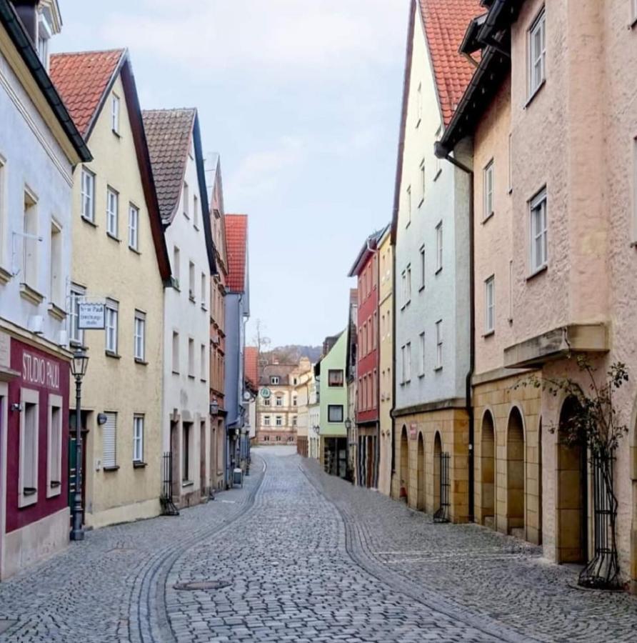 Alte Faerberei - Wohnen In Der Altstadt Кулмбах Екстериор снимка